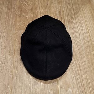COPY - BLACK BOSTON SCALLY CAP COMPANY HAT wool/polyster blend- Size extra small